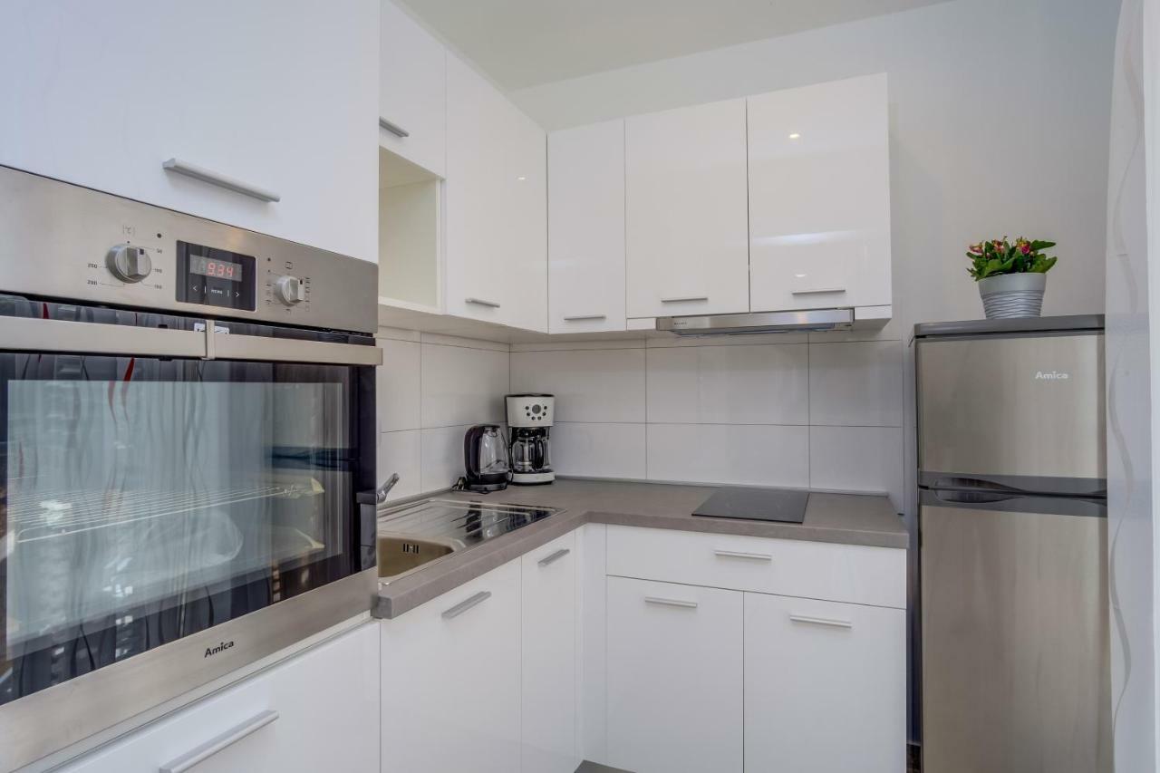 Apartmani Beatrice Mali Lošinj Zewnętrze zdjęcie