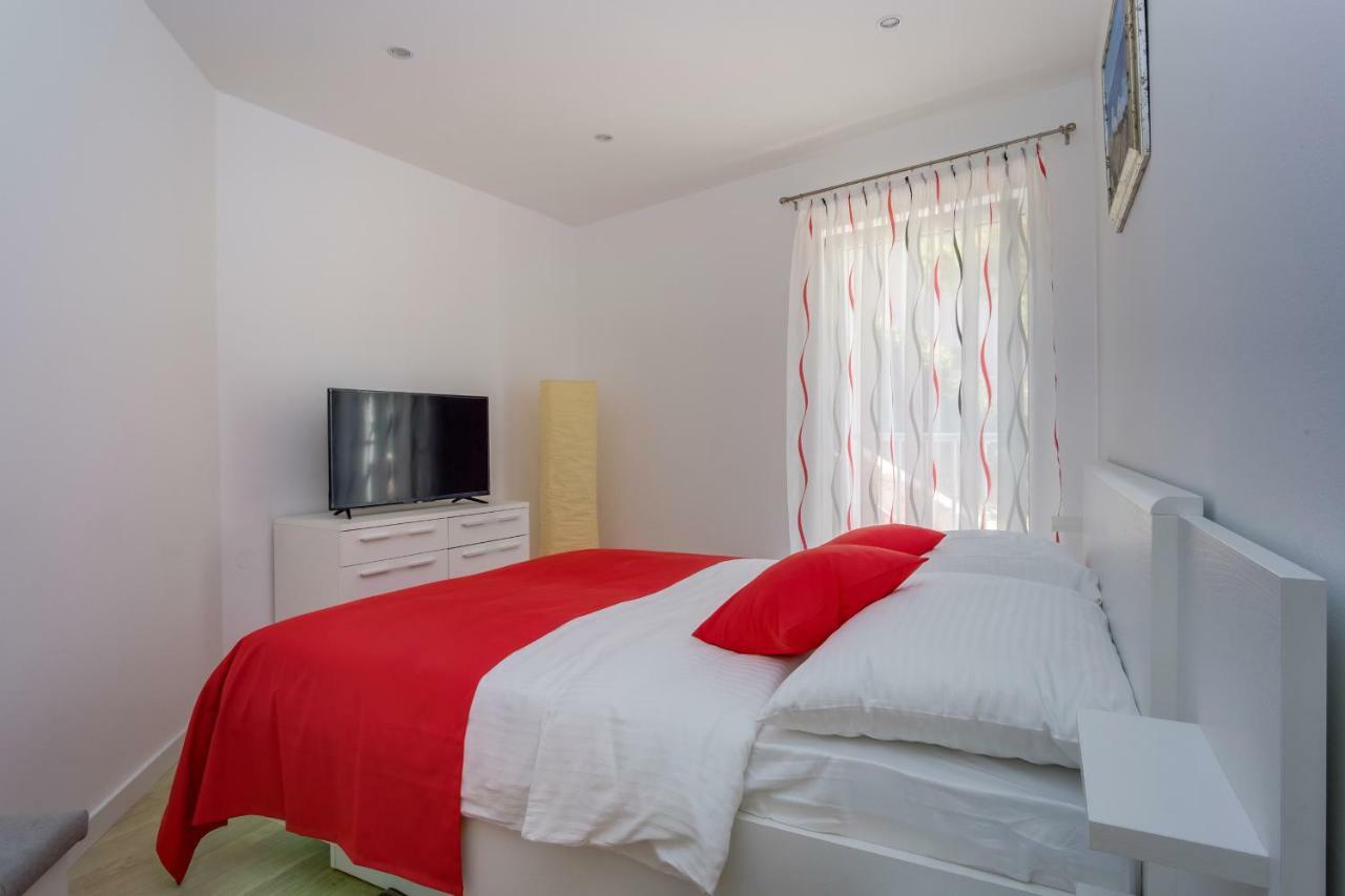 Apartmani Beatrice Mali Lošinj Zewnętrze zdjęcie
